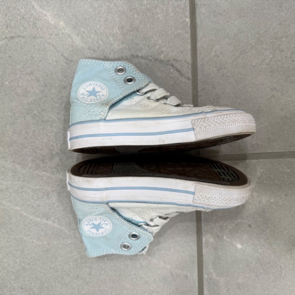 Converse Chuck Taylor All Star Infant Size 5 High Top Sneakers Blue 752584F